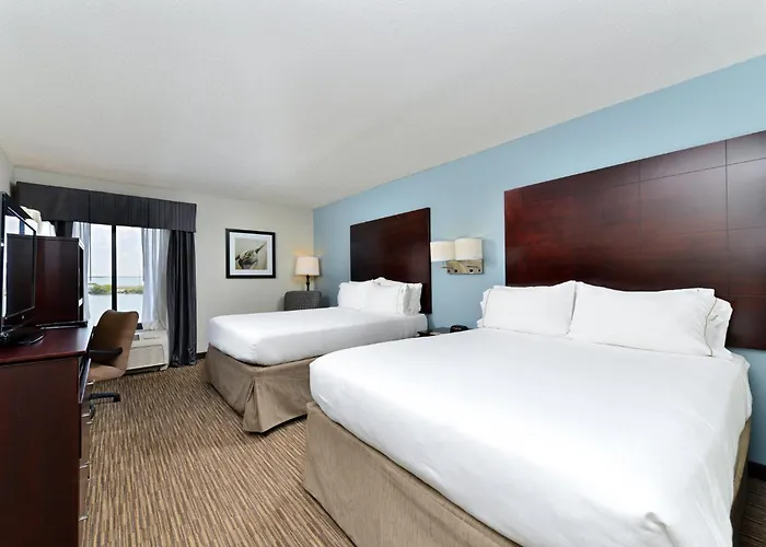 Holiday Inn Express Hotel & Suites Tampa-Rocky Point Island By Ihg